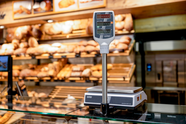 Price computing scale KERN RPB-HM Application picture with food